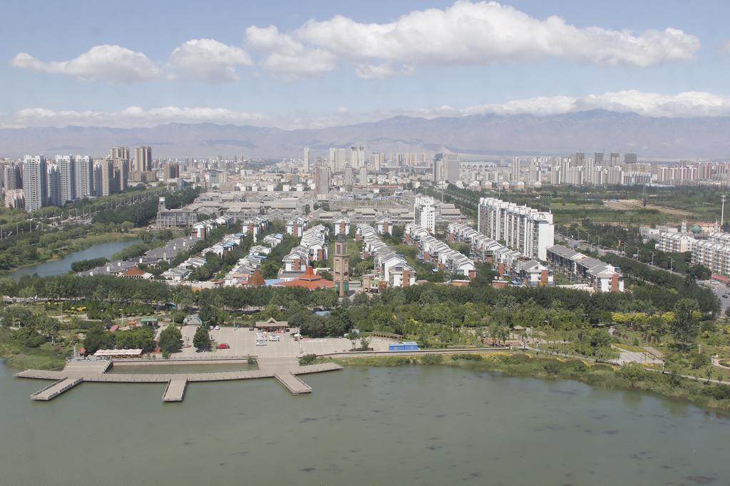 Wanda Realm Yinchuan Hotell Exteriör bild